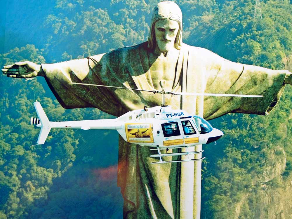 Helicopter Tour: Fly over Rio!