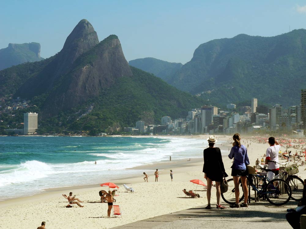 Ipanema Beach: Enjoy the Sexiest Beach in the World